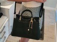 Grajewo ogłoszenia: Torebka czarna. Stan idealny. Noszona kilka razy. Skóra naturalna.... - zdjęcie