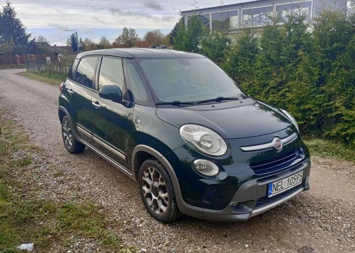 Grajewo ogłoszenia: Witam. Na sprzedaż Fiat 500L w wersji Trekking, wyposażony w...
